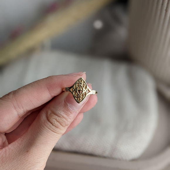 14K solid gold ring - Wings of Antiquity - Picture 5 of 17